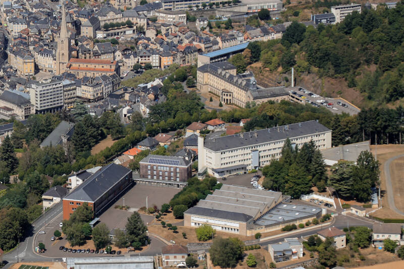 16 Lycée René Cassin