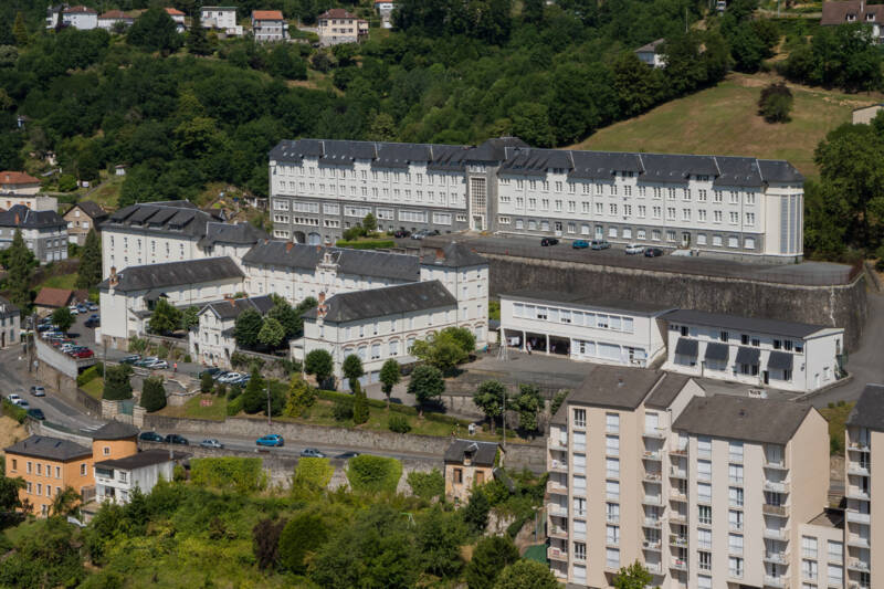 16 Collège Clémenceau 16 Collège Clémenceau