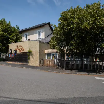 Vue de l'école de La Croix de Bar