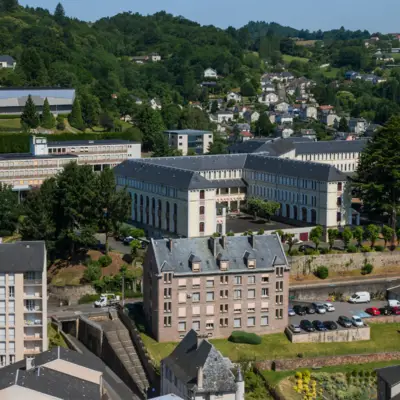 Vue du Lycée Edmond-Perrier