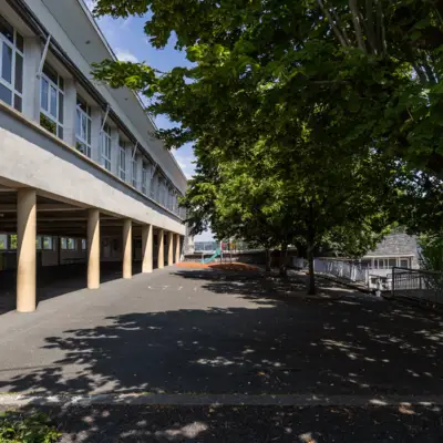 Vue de l'école de Virevialle